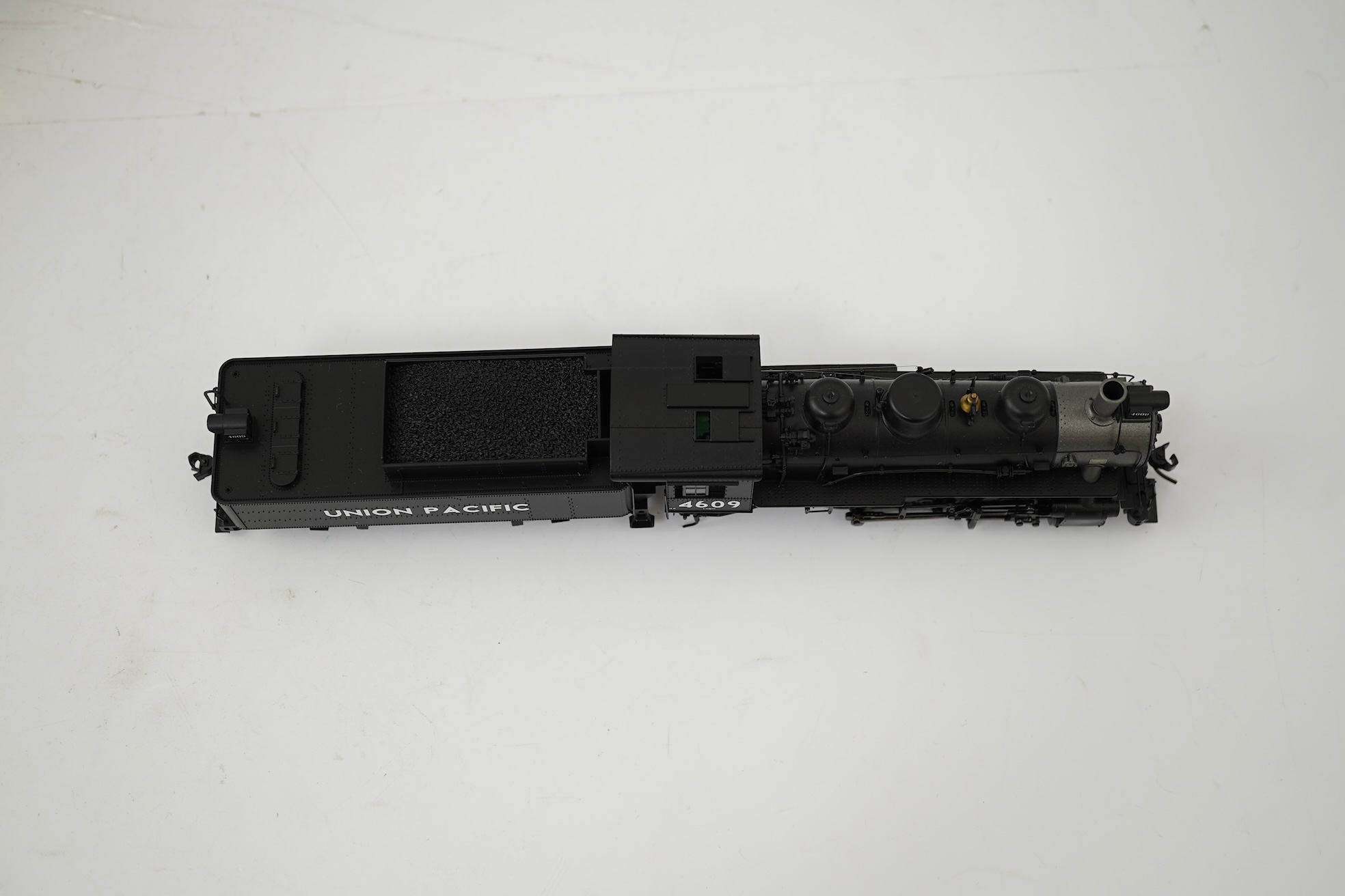 Two boxed HO gauge Union Pacific locomotives; a Proto 2000 Heritage Steam Collection USRA, 4609, 0-6-0 locomotive with bogie tender, together with a Mantua Consolidation, 396, 2-8-0 locomotive with bogie tender, both pow